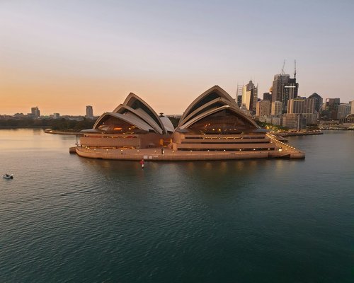 Sydney harbour digital arena hotel concept